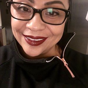 Meet your Posher, Lisandra